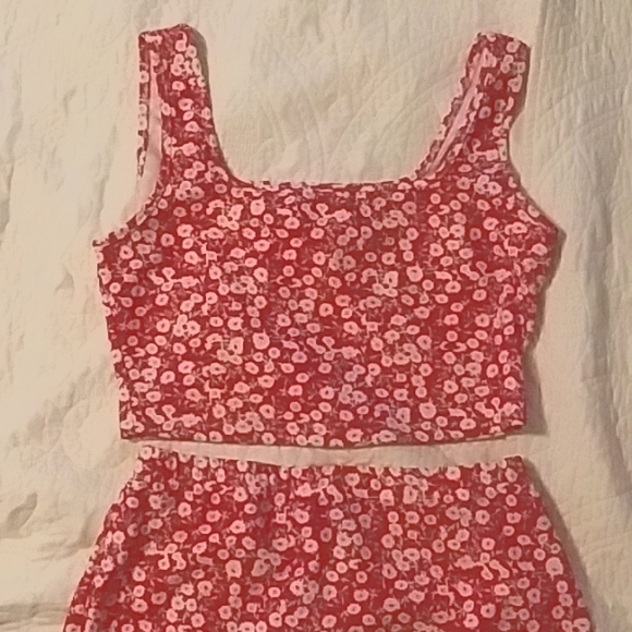 Two-Piece Mini skirt and crop top! - Picture 2 of 5